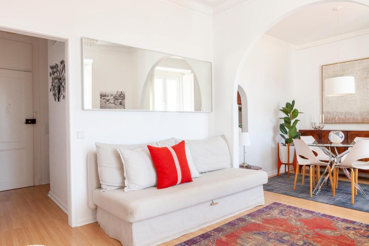 Alfama Amazing Scenic River And View Charming With 2 Bedrooms And Ac 19th Century Building Lejlighed