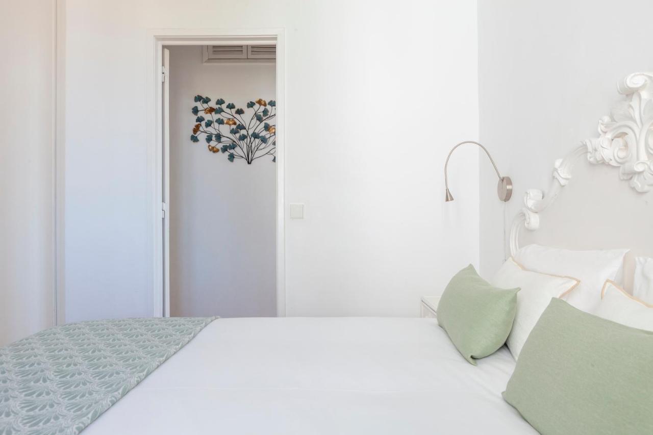 Alfama Amazing Scenic River And View Charming With 2 Bedrooms And Ac 19th Century Building Apartamento Lisboa